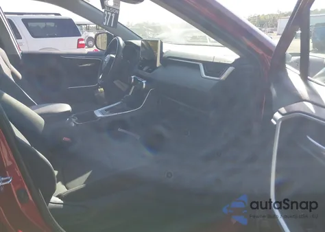 2025 Toyota Rav4 Xle z USA, uszkodzony, nr VIN 2T3W1RFV4SW368128